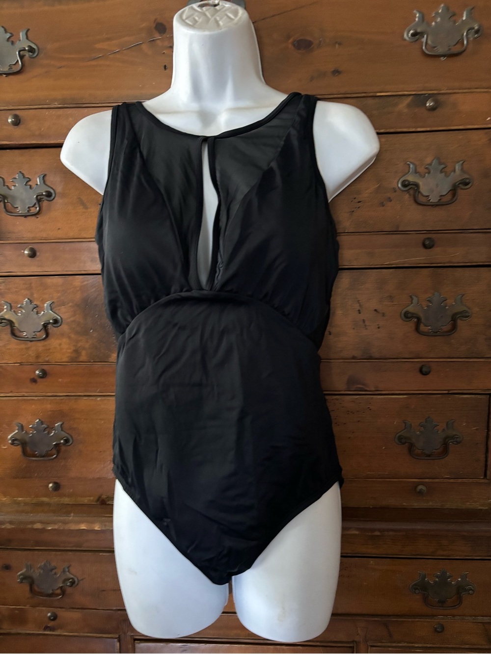 Women’s Black One-Piece Swim Suit with Keyhole Mesh Front L(12-14) Time and Tru